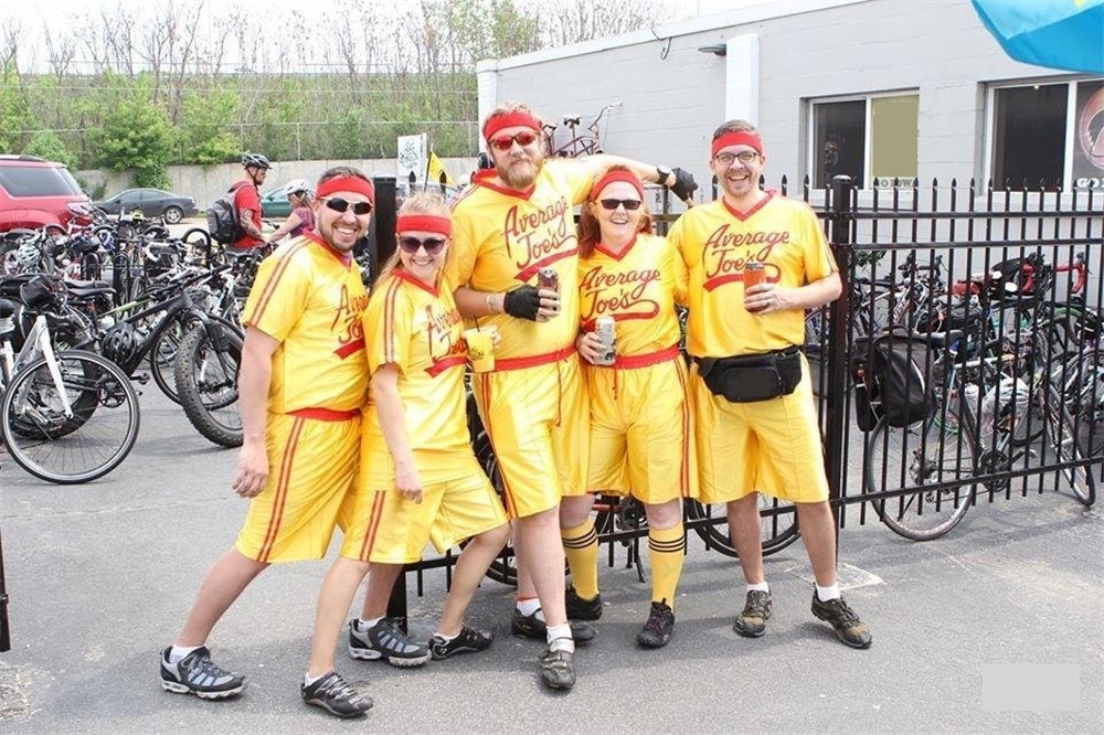 Adult Average Joe's Costume Dodgeball: A True Underdog Story